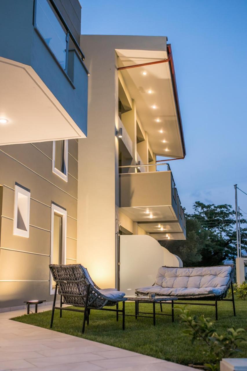 Aparthotel Gmare Gerakini Exterior foto